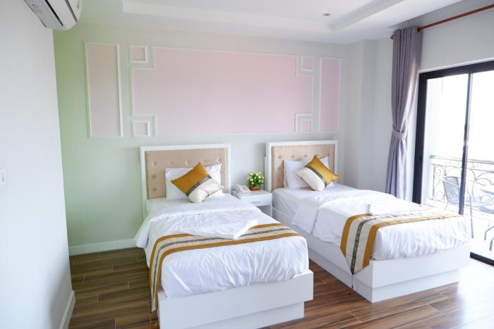 hak huot hotel i