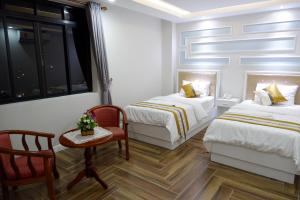 hak huot hotel i