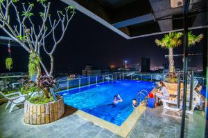hak huot hotel i