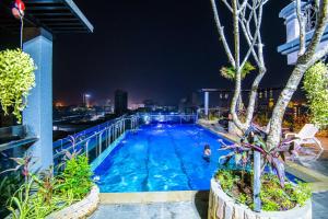 hak huot hotel i