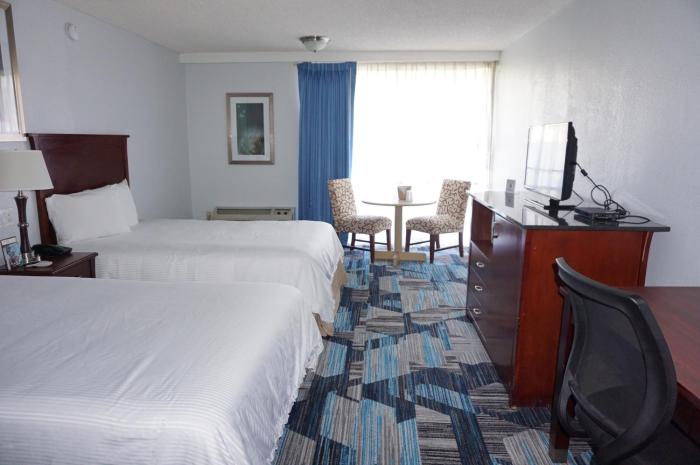 hollywood gateway inn