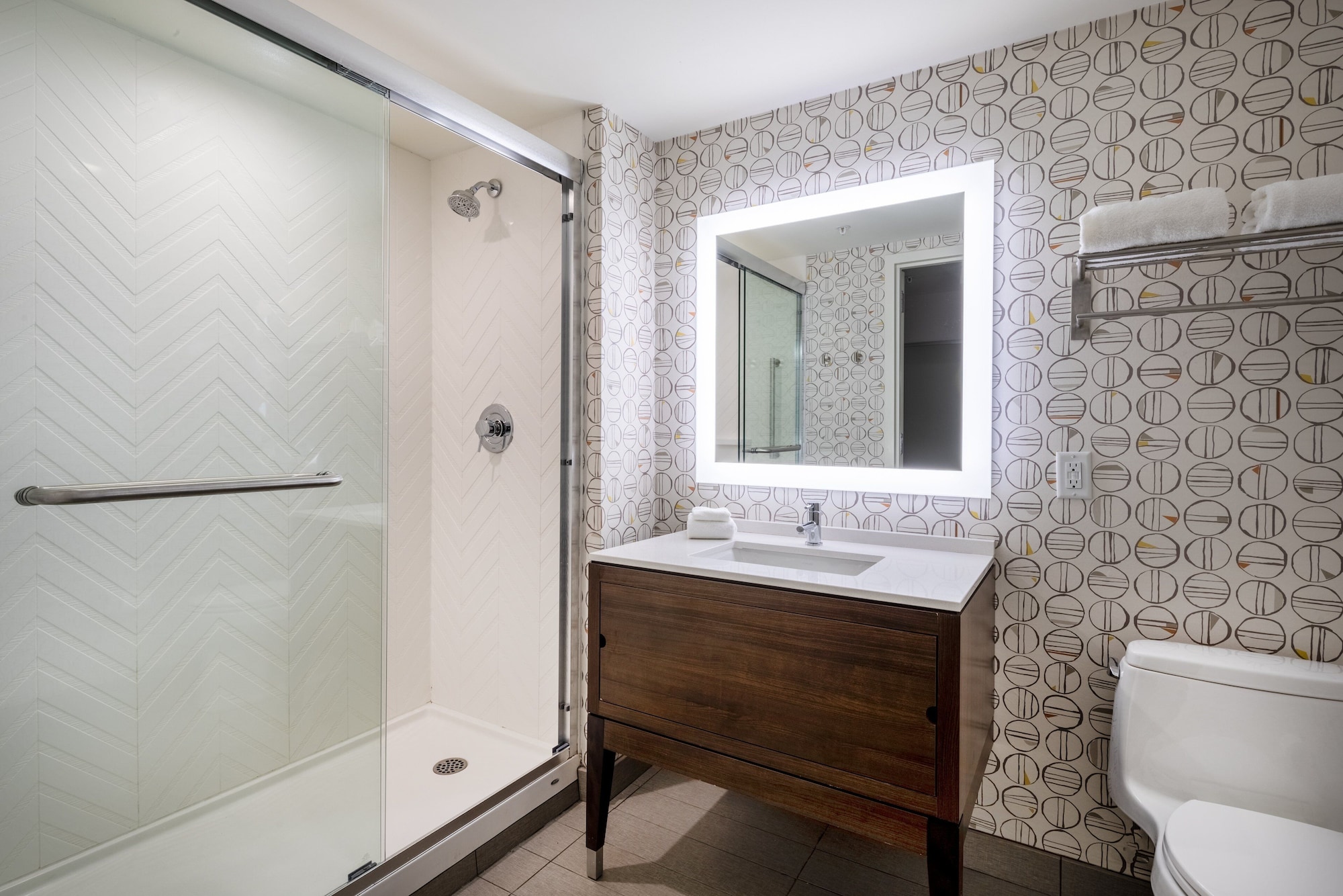 holiday inn long island islip arpt east by ihg