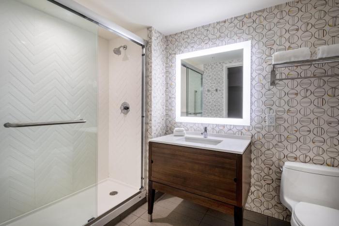 holiday inn long island islip arpt east by ihg