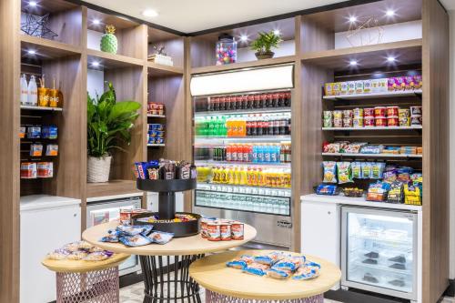 holiday inn long island islip arpt east by ihg