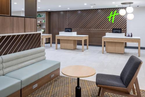 holiday inn long island islip arpt east by ihg