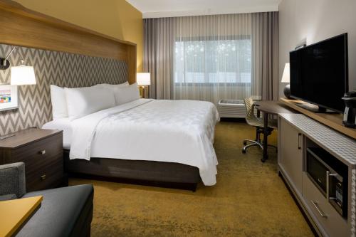 holiday inn long island islip arpt east by ihg