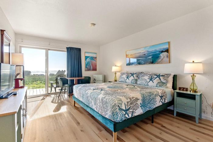 crescent beach motel