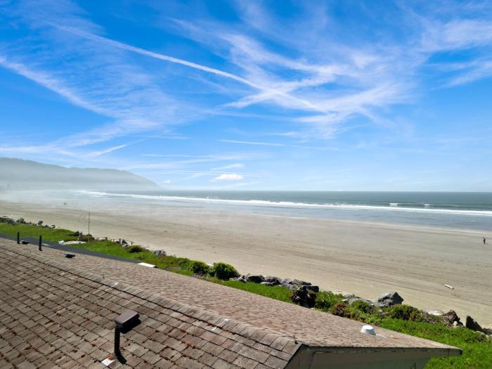 crescent beach motel