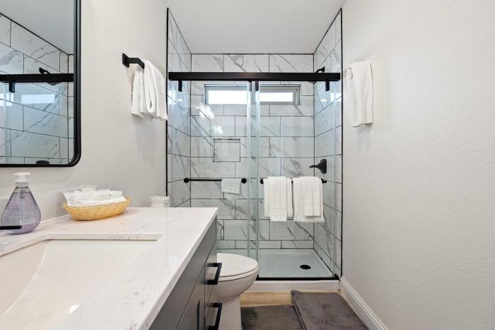 crescent beach motel