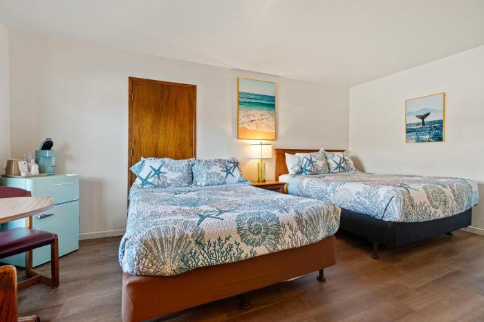 crescent beach motel