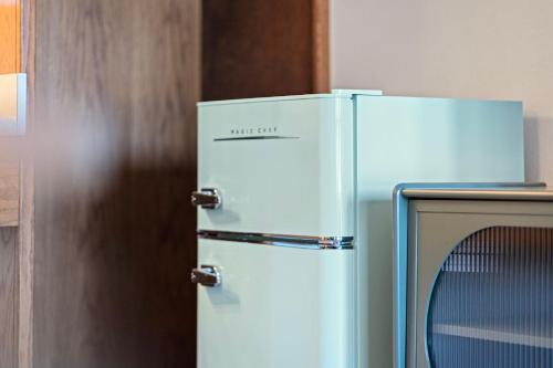 crescent beach motel