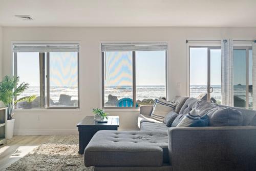 crescent beach motel