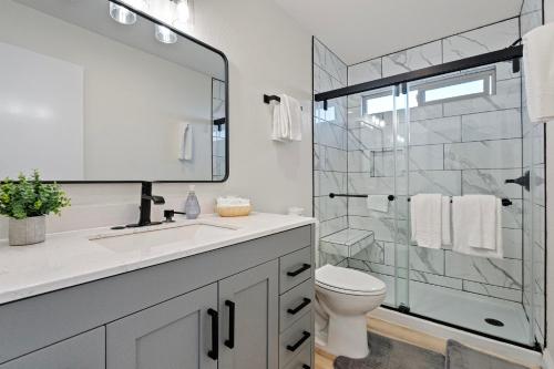 crescent beach motel