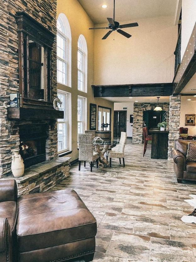 towering oaks event and retreat center