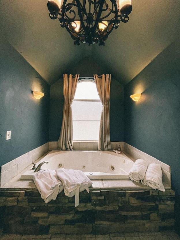 towering oaks event and retreat center