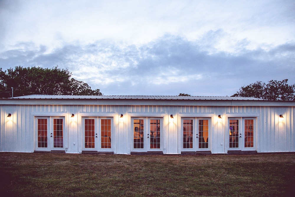 towering oaks event and retreat center