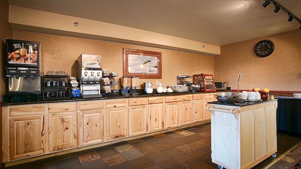 best western bidarka inn