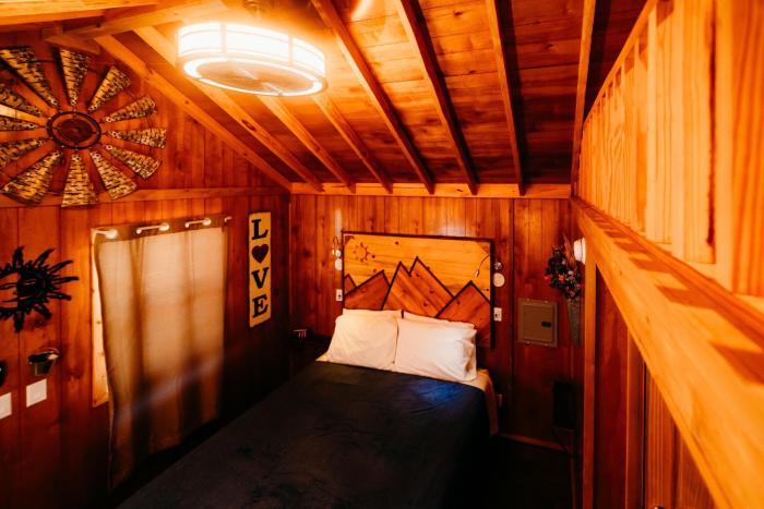 la junta colorado cabins