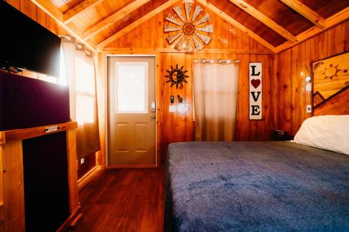 la junta colorado cabins