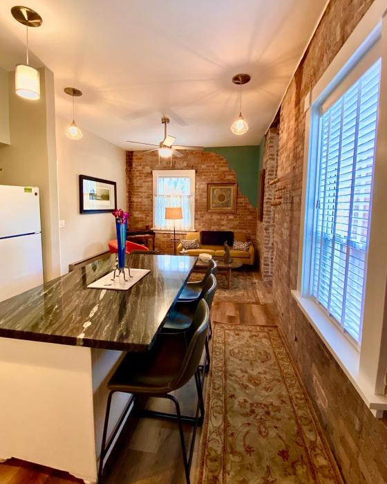 bisbee brownstone suites