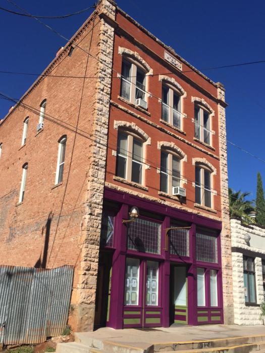 bisbee brownstone suites