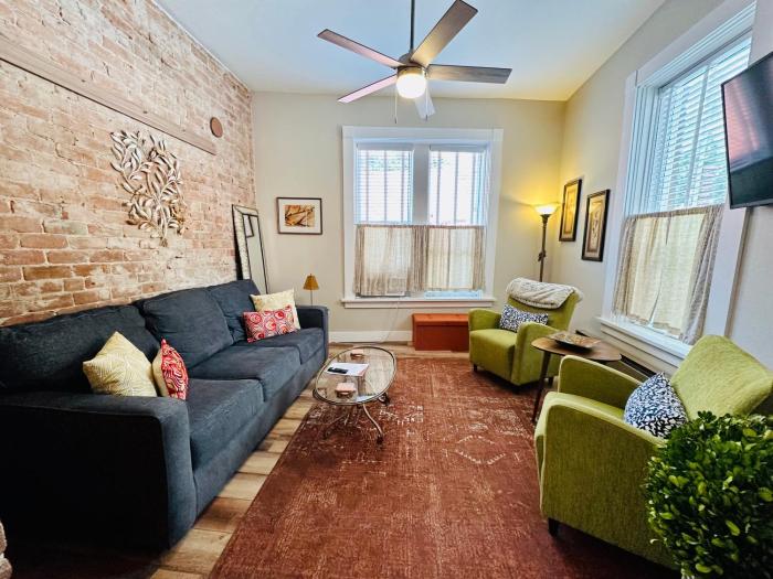 bisbee brownstone suites