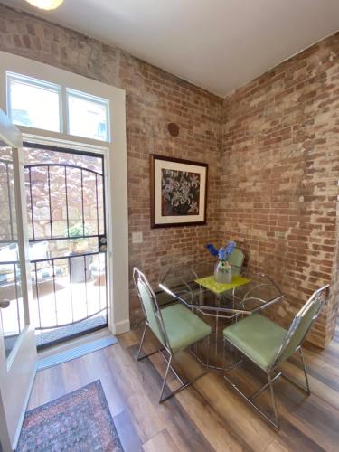 bisbee brownstone suites