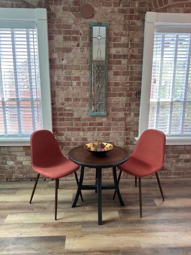 bisbee brownstone suites