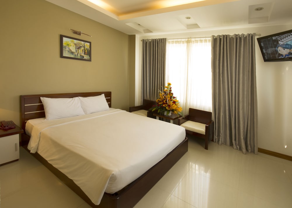 happy light central nha trang