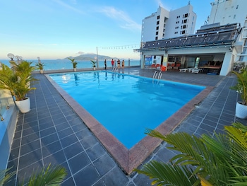 happy light central nha trang