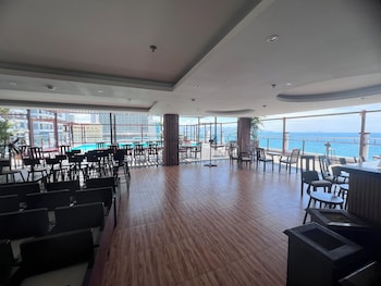 happy light central nha trang