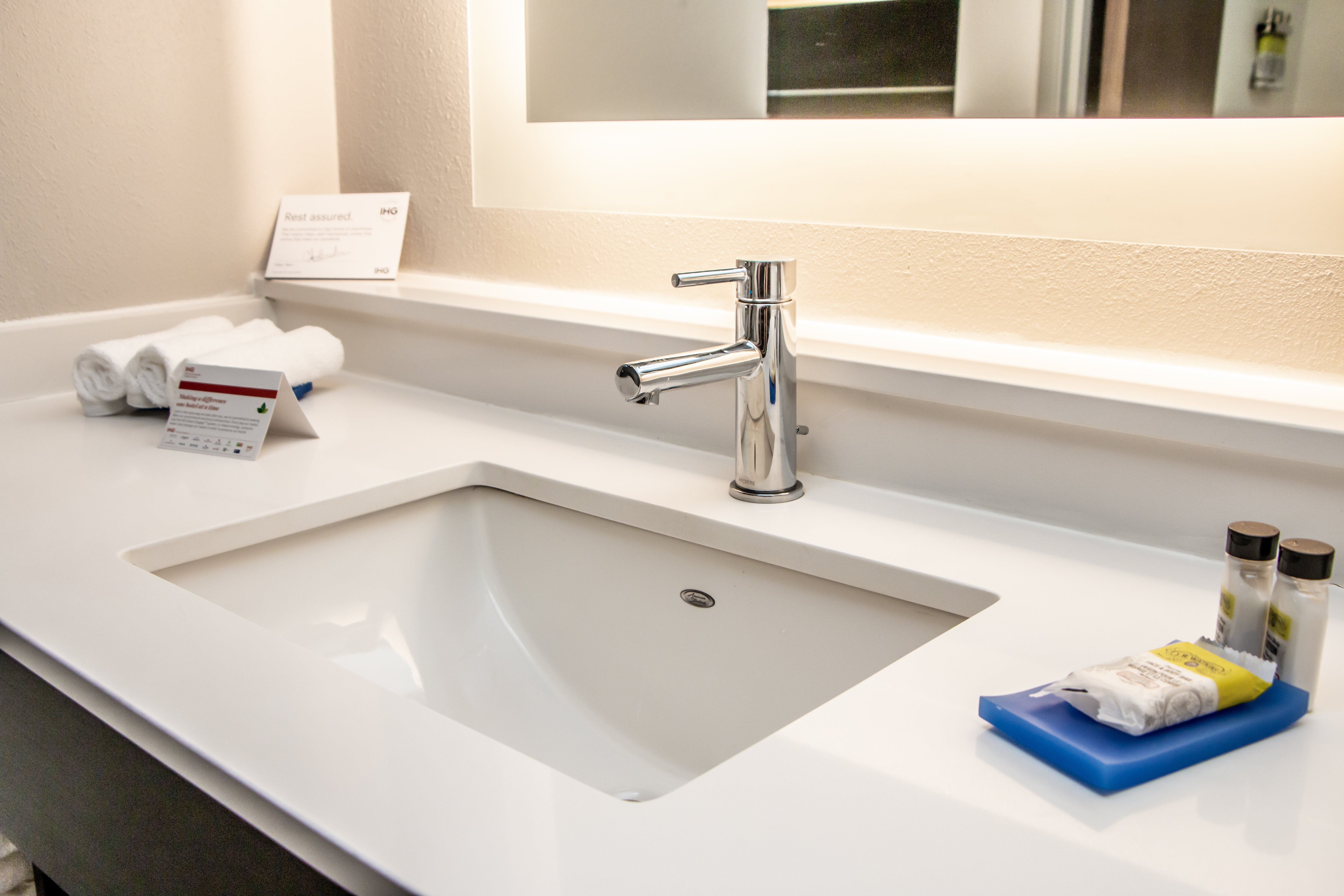 holiday inn express allentown north by ihg