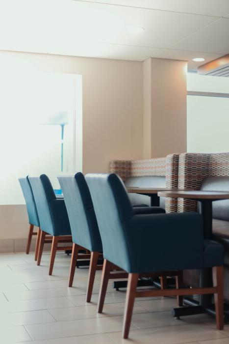 holiday inn express allentown north by ihg