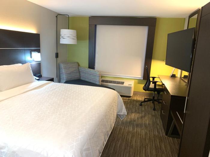 holiday inn express allentown north by ihg