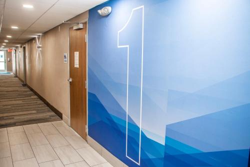 holiday inn express allentown north by ihg