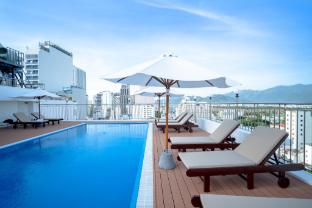 galliot hotel nha trang