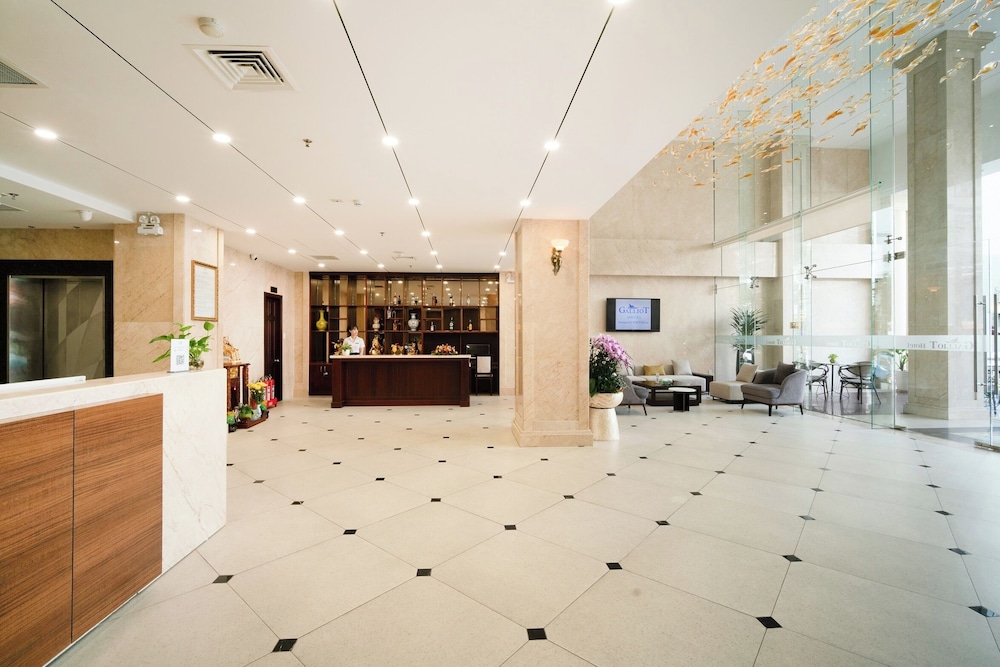 galliot hotel nha trang