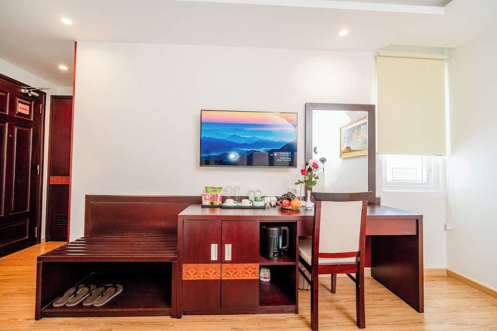 galliot hotel nha trang