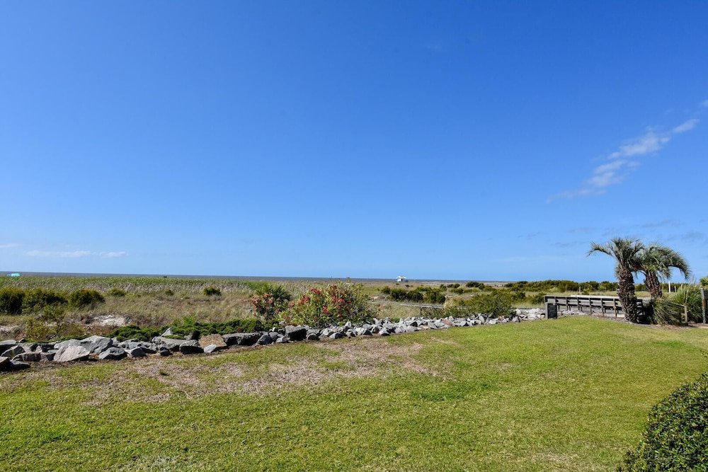 411 capt john fripp villa