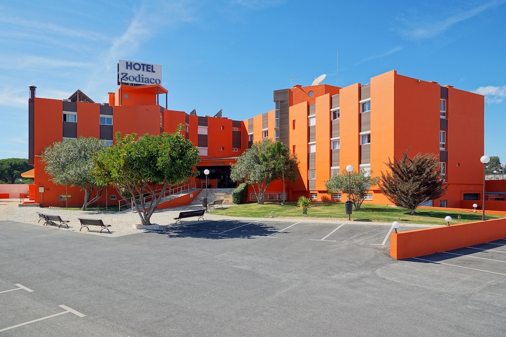 hotel zodiaco