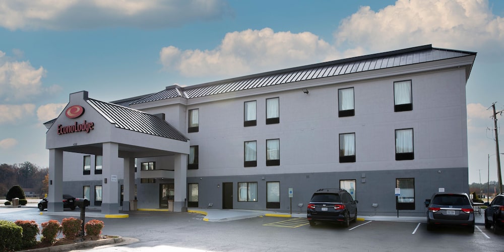 econo lodge near fort gregg adams i 295