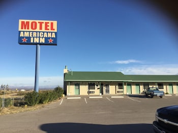 Americana Inn,,2 star