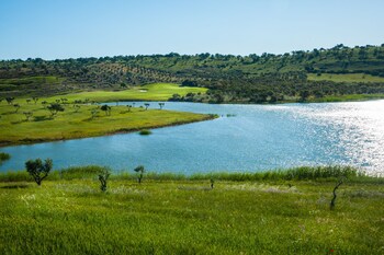 nau morgado golf and country club