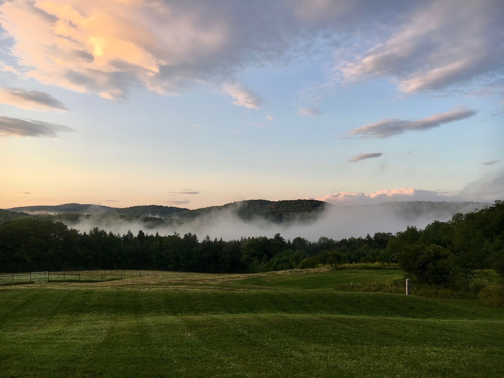 fat sheep farm and cabins