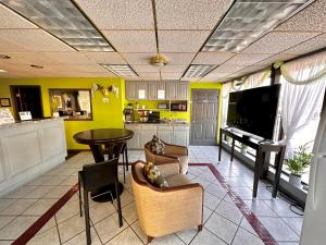 executive inn chester