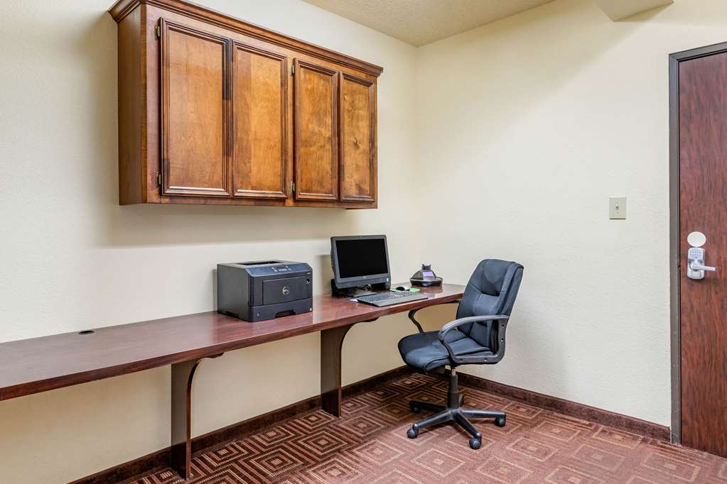 comfort suites near the galleria