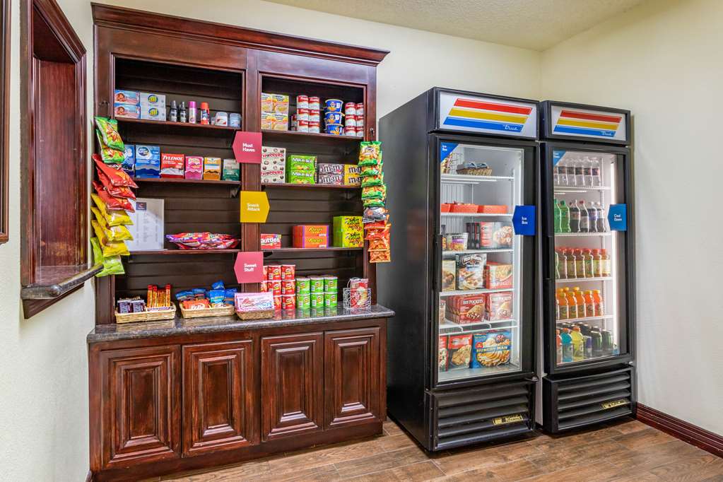 comfort suites near the galleria