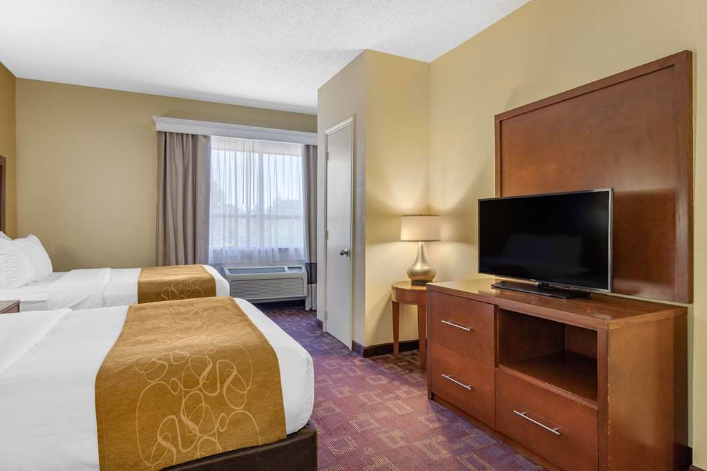 comfort suites near the galleria