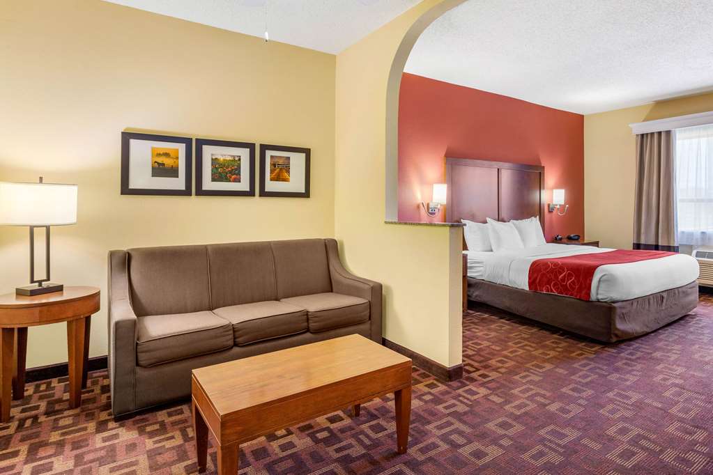comfort suites near the galleria