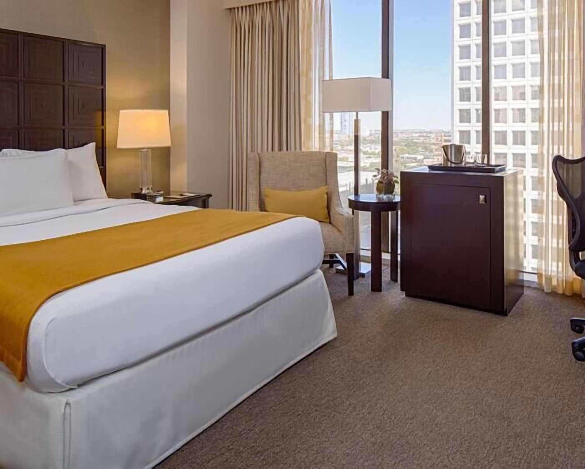 doubletree by hilton hotel houston greenway plaza